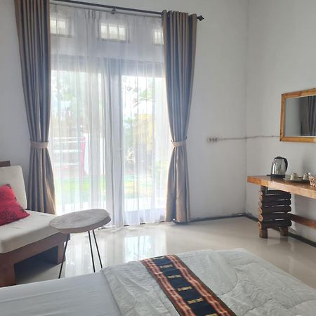 Inang Amang Homestay Labuan Bajo Buitenkant foto